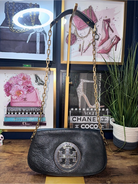 TORY BURCH Amanda Black Leather Shoulder Bag Tory Burch Amanda Chain Shoulder Bag / Clutch – Black Pebbled Leather